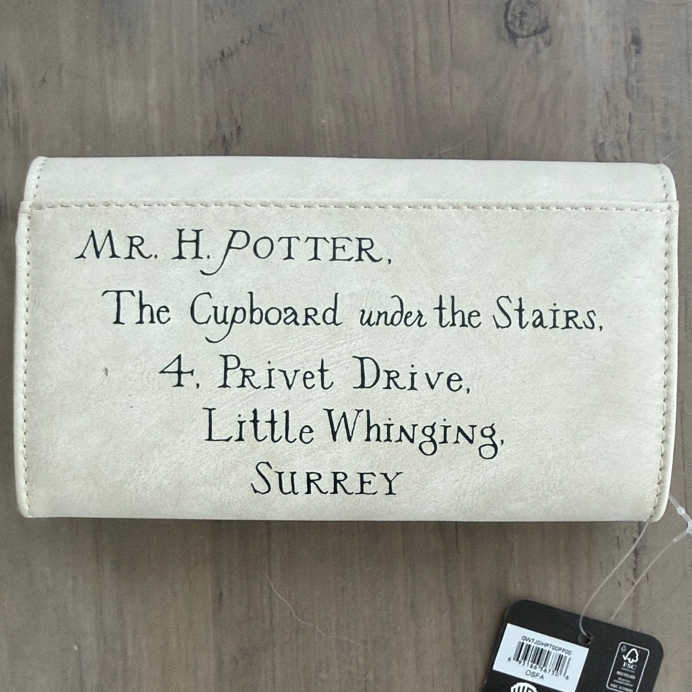 Harry Potter Warner Bros. Cream Envelope Wallet - Picture 3 of 3